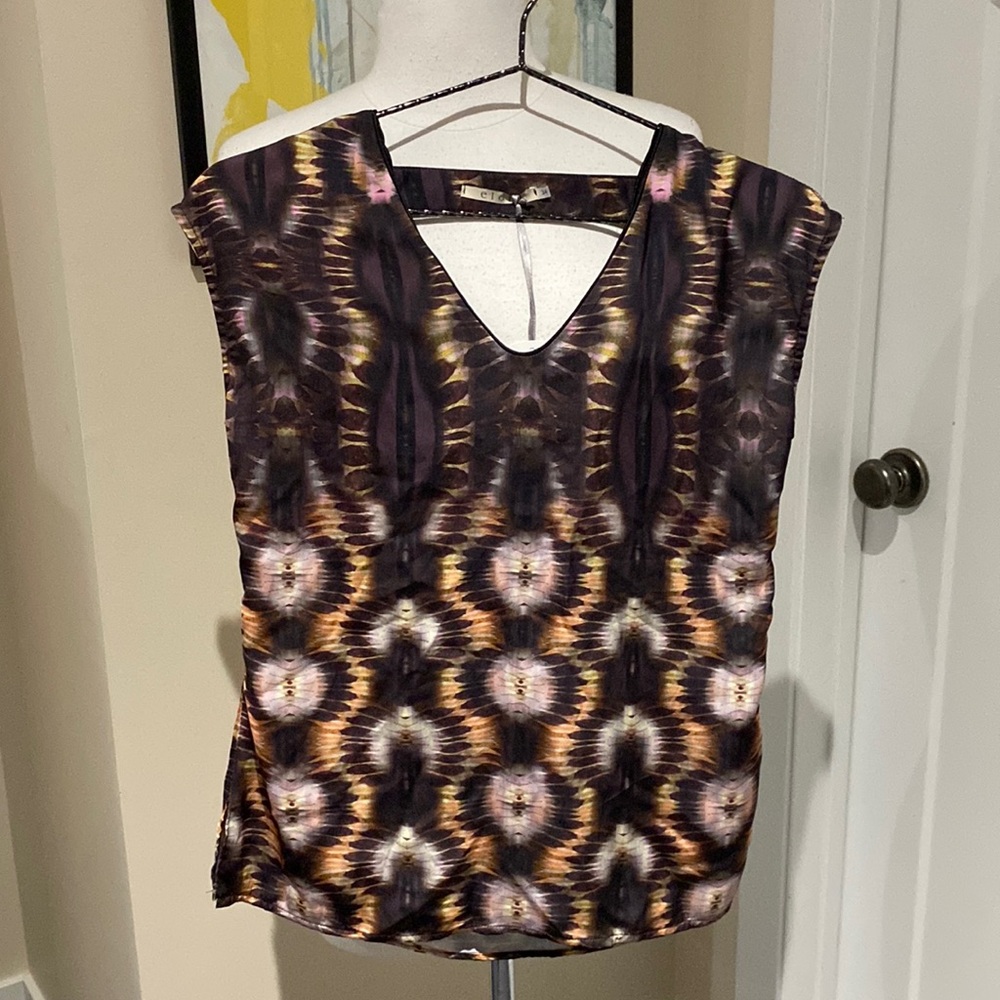 Silk touch top